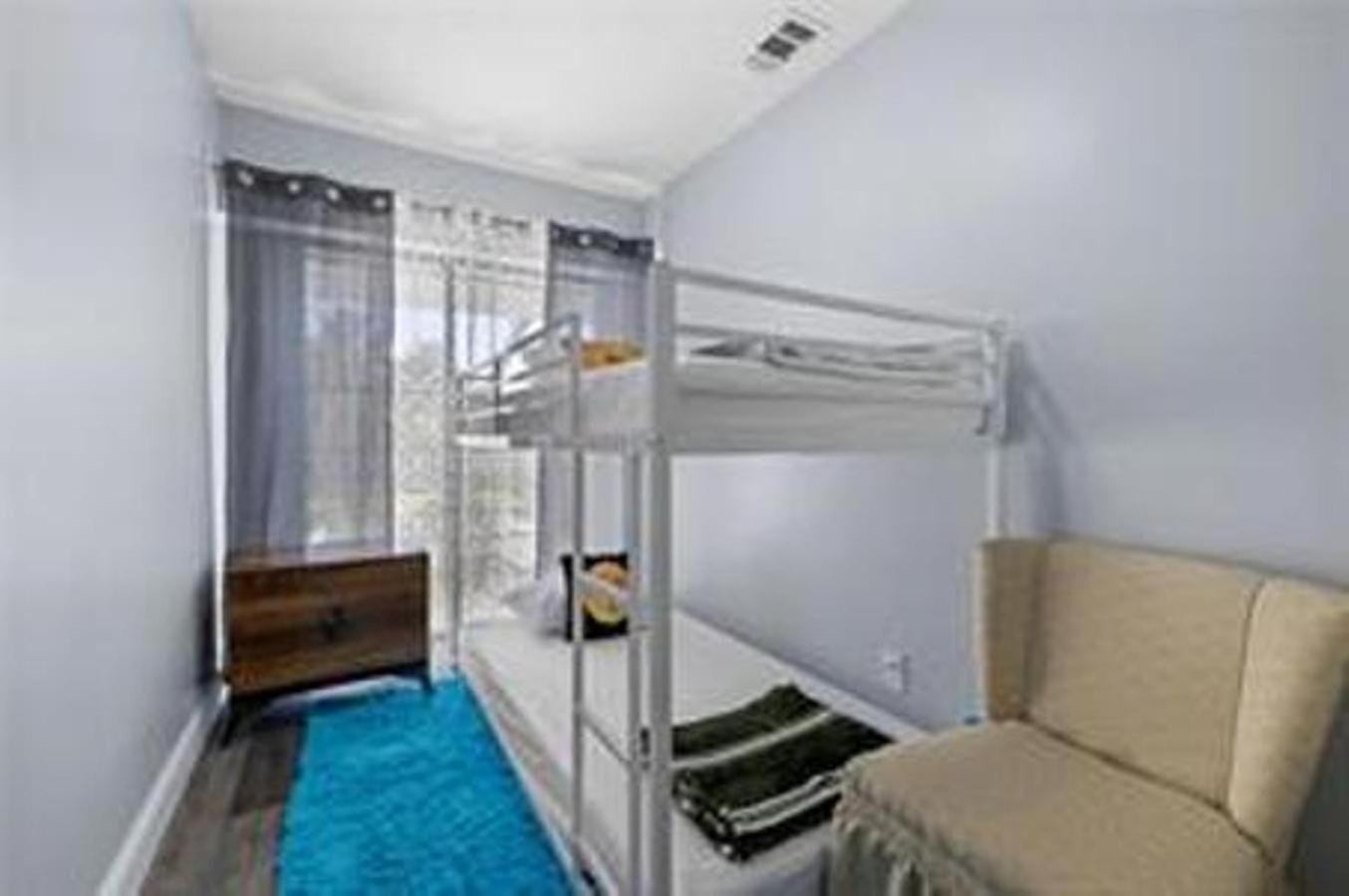 Hébergement de vacances Updated Townhouse