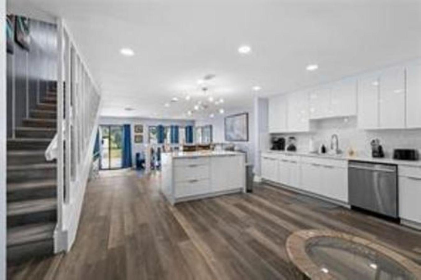 Updated Townhouse * Wellington